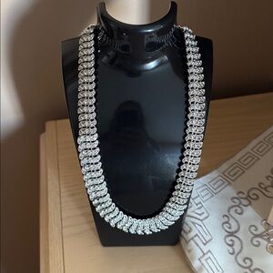 Elegant Silver Necklace